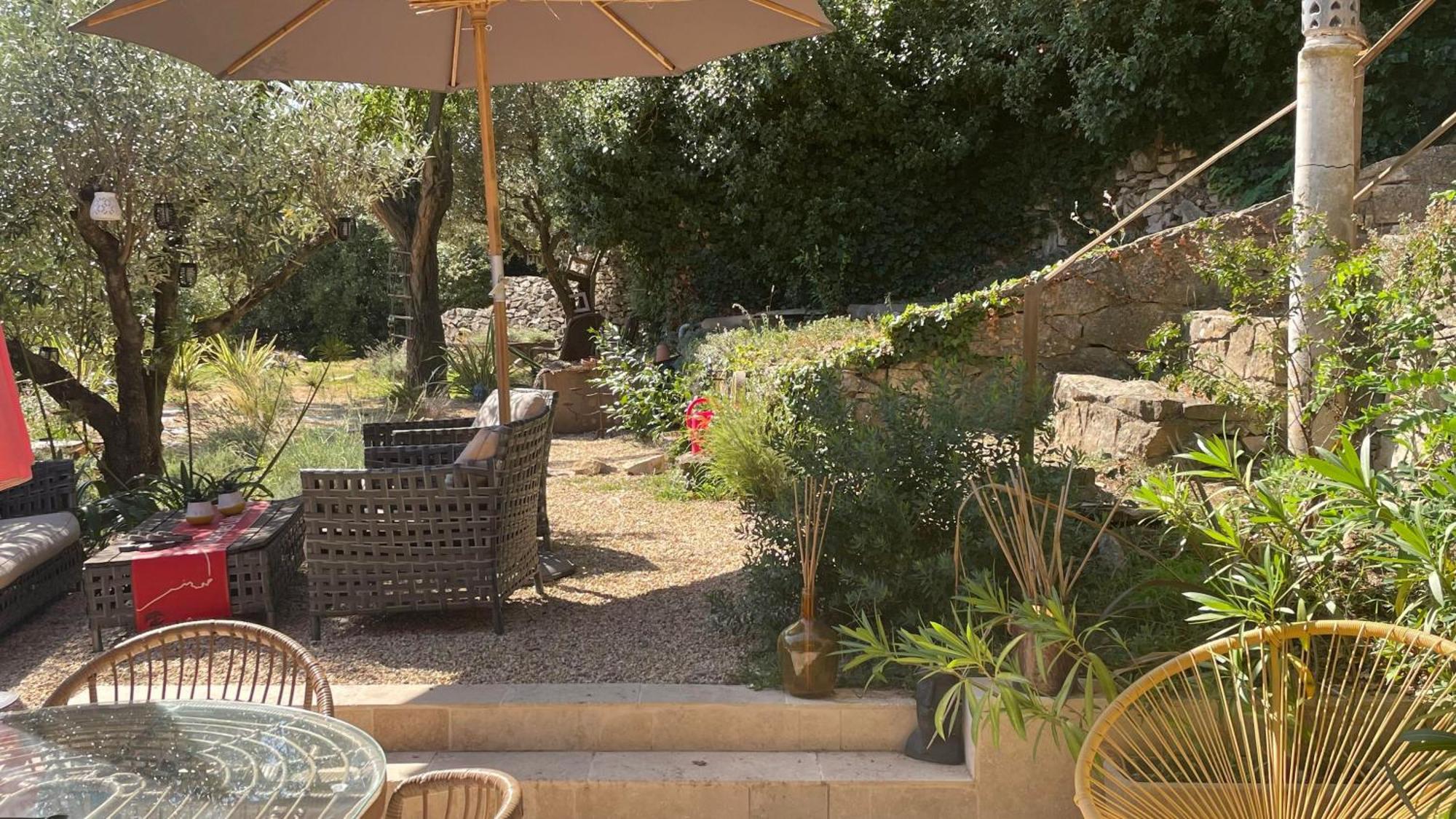 Villa Jolie Annexe Du Mas Dans Le Coeur De La Garrigue Nimoise Nimes Exterior foto